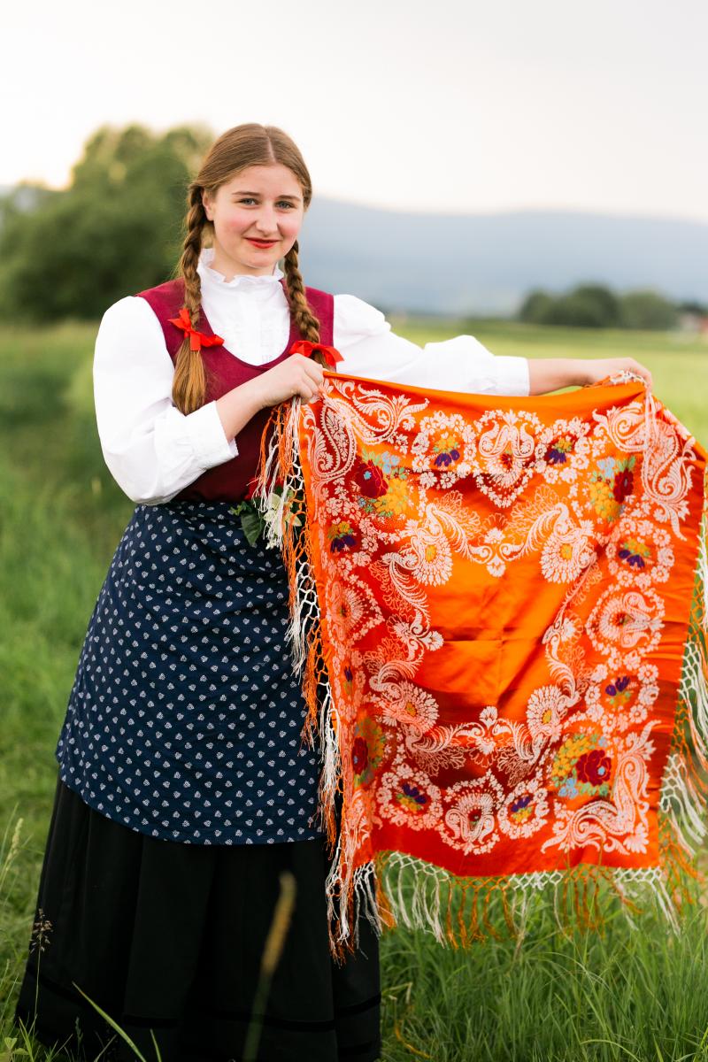 Ruta Slovenski šopek - oranžna