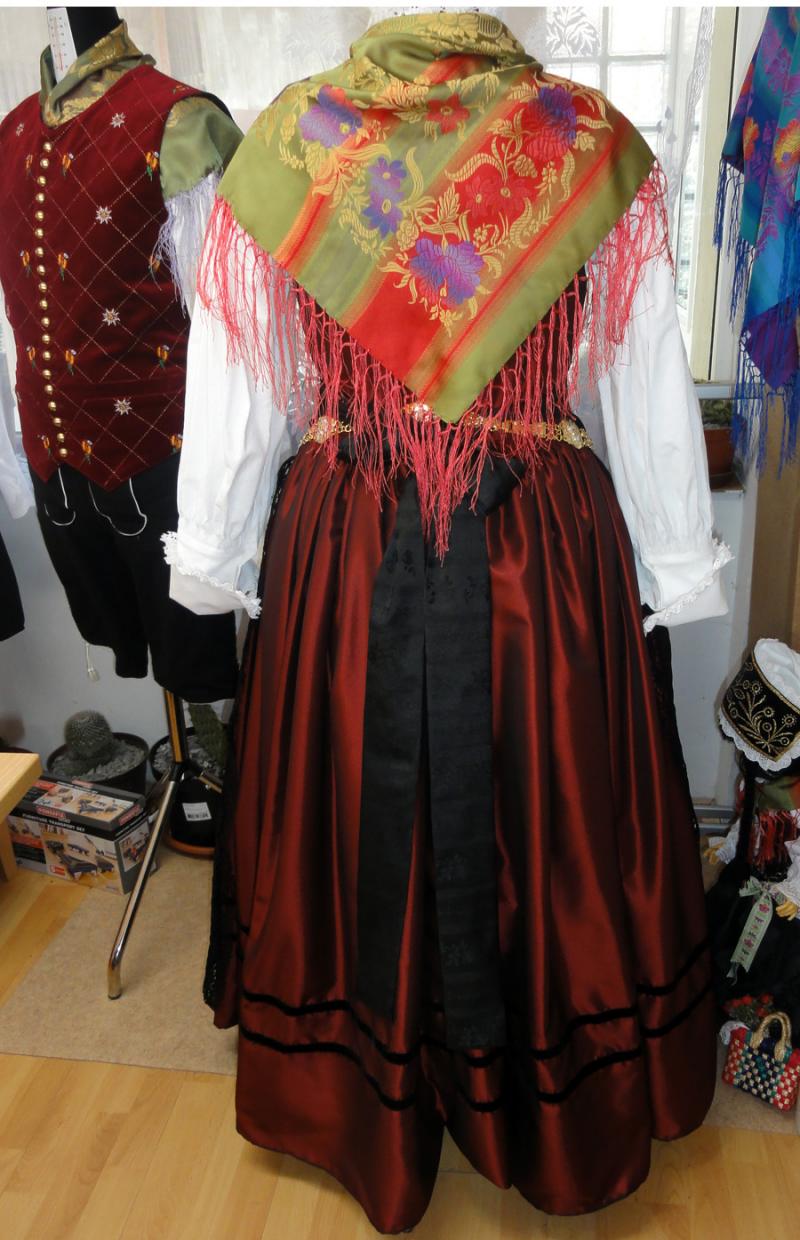 2012-03-25_09-52-11narodna_nosa