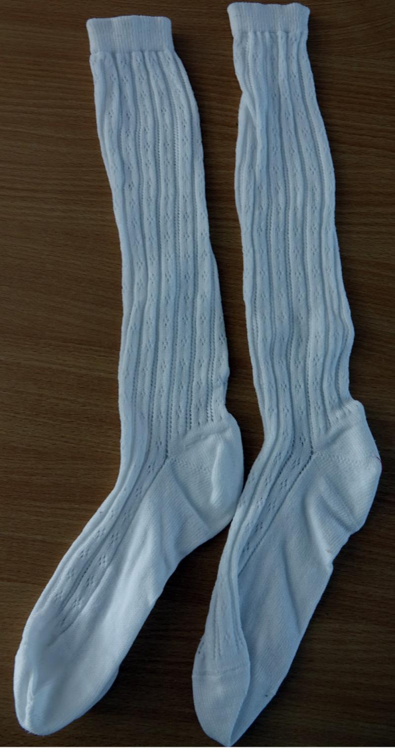 2020-06-01_08-39-19 Črna noša