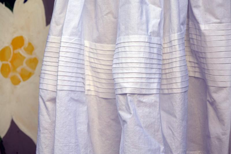 2020-06-01_16-29-55 Črna noša